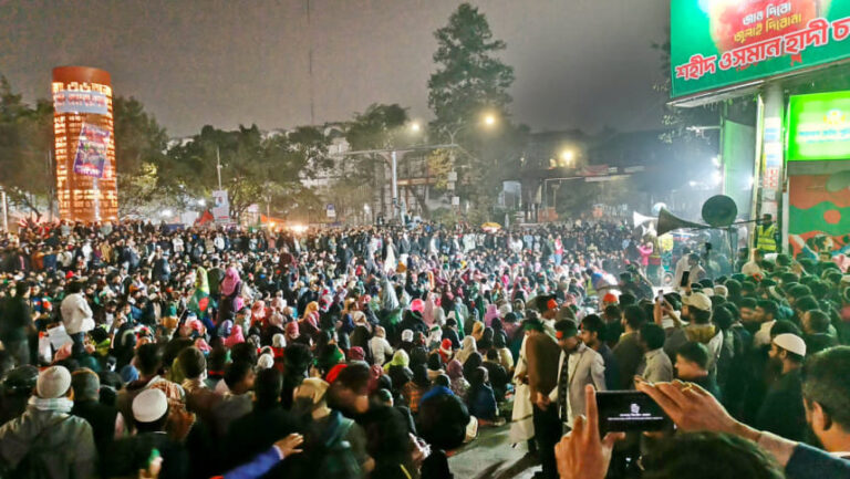 インキラブ・モンチョ、ハディ殺害犯の裁判に24日間の最後通告