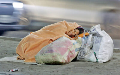 寒さは子供たちに苦しみをもたらす