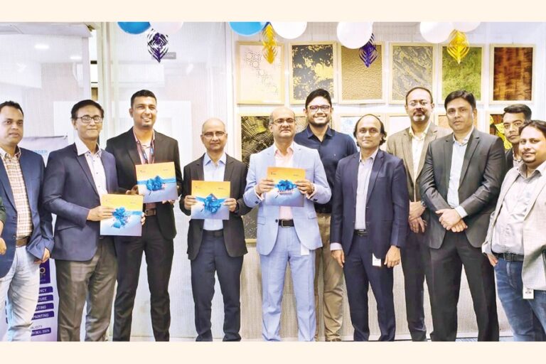 バーガーペイントが「カラーカーニバル」を開始