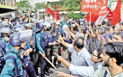 警察は左翼民主同盟（LDA）の行進を妨害した。