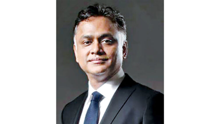 輸出業者は銀行の高金利を批判