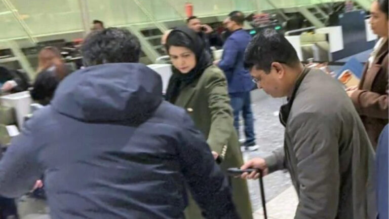 ズバイダ・ラーマン博士はダッカに向けてロンドンを出発