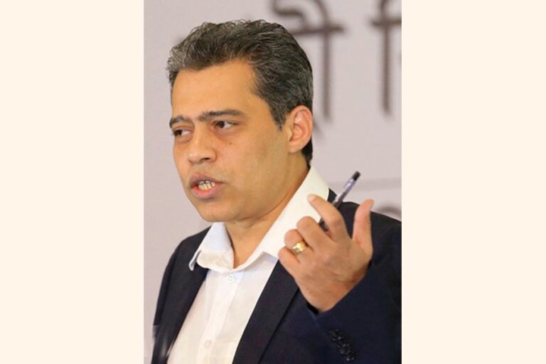 今後数週間で長期的な国家政治ロードマップを発表