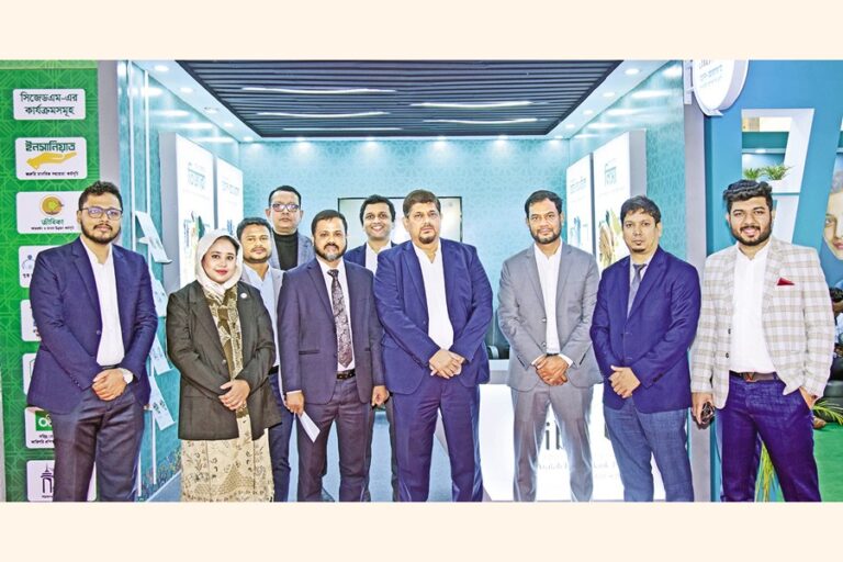 アル・アラファ・イスラミ銀行が中小企業製品フェアにブースを開設