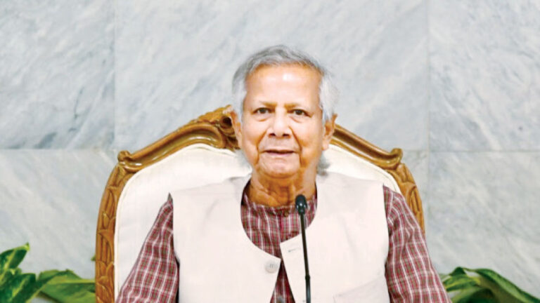 「権利と自由を守ることに尽力」