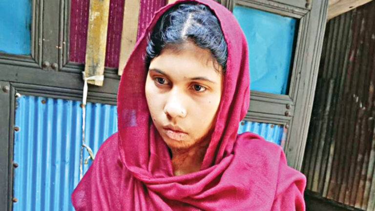 モハマドプルの二重殺人事件：火傷の跡と過去の窃盗で容疑者を追跡