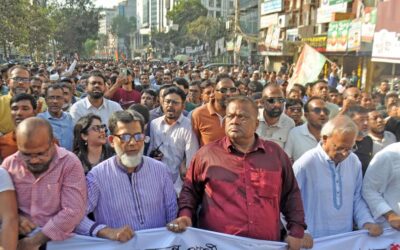 BNPが全国デモを実施、インキラブ・マンチが抗議集会を開催