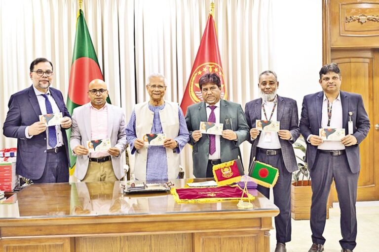 首席顧問ムハマド・ユヌス教授が記念切手を発売