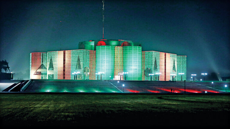 今日は勝利の日：血と勇気から生まれた国家