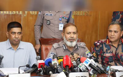 ファイサル・カリムが国内にいるか海外にいるかについては具体的な情報がない