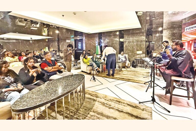 ルネッサンス ダッカがシャヤリイブニングを開催