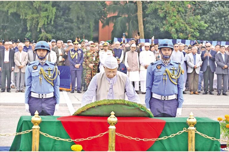 AKカンドカールのナマジ・エ・ジャナザが開催されました