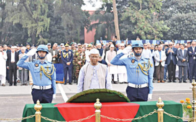 解放戦争の副司令官AKカンドカーが永遠の眠りにつく