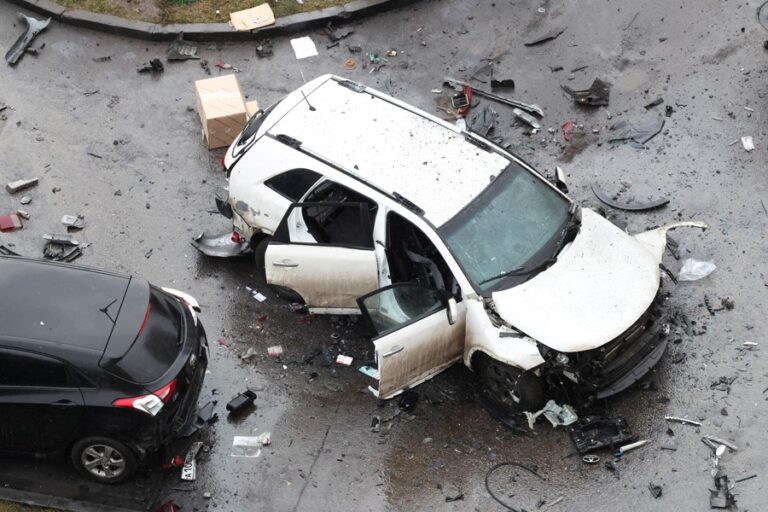 車爆弾でロシア将軍が死亡