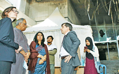 スターへの攻撃：フランスとドイツの特使が報道の自由への全面的な支援を約束