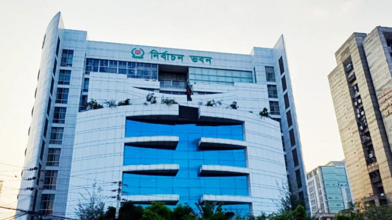 違法銃器、ソーシャルメディアの乱用が懸念材料