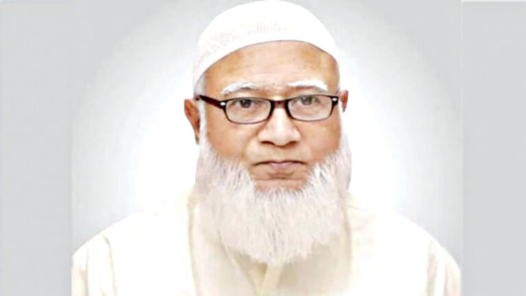 「権力を握っていないのに権力の傲慢さ」を露呈する者もいる