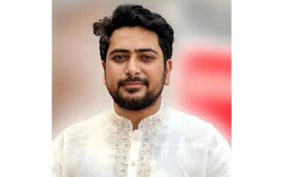 一方の政党は「解放戦争」カードを、もう一方の政党は「宗教」カードを