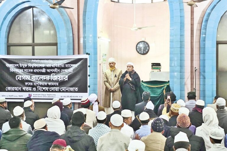 コーラン・ハタムと特別なドゥア・モナジャット