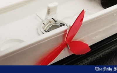 研究者らは液体金属の液滴でモーターを動かす