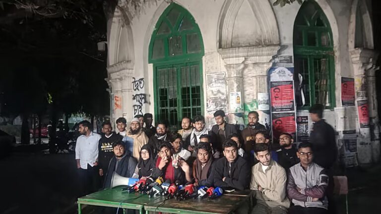 7月の殺人事件：反差別学生運動がOCとSPのリストを作成