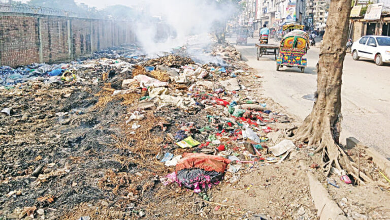 かつては重要な道路だったが、今は混沌の回廊