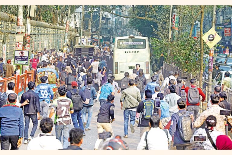 7つの大学の学生が道路封鎖を再開