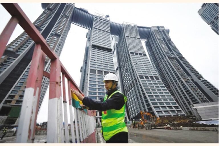 中国の2025年の経済成長は過去数十年で最も鈍化する可能性が高い：アナリスト