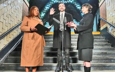 マムダニ氏、トランプ氏の影の下でニューヨーク市長に就任