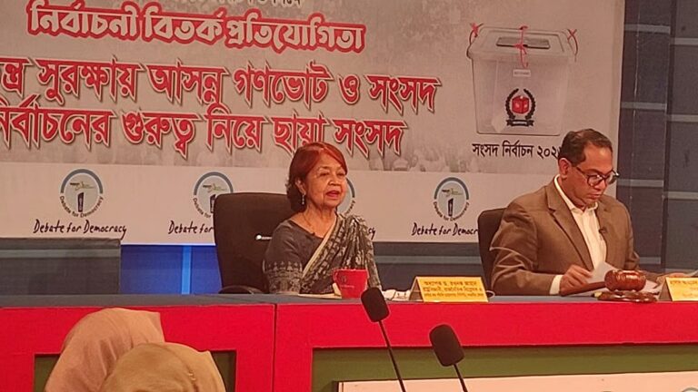 不寛容は以前から存在していた恐怖の雰囲気をさらに悪化させている：ルーナク・ジャハン