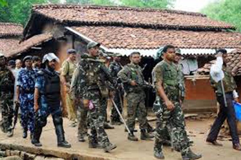 インド治安部隊がマオイスト反乱軍16人を殺害