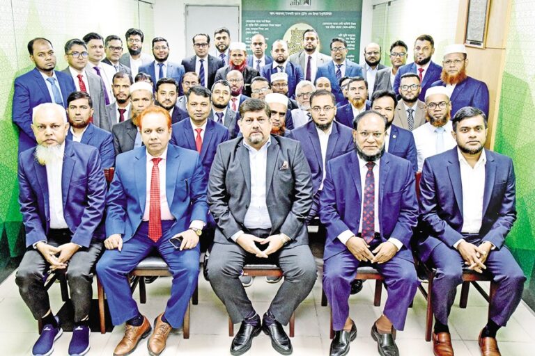 アル・アラファ・イスラミ銀行がリーダーシップ育成に関する研修コースを開催