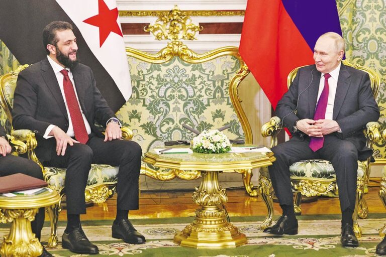 ロシアは軍事基地に関する合意を模索