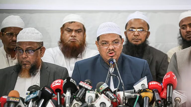 ジャマートは米国大使館で我々を過激派として代表している：シャルモナイ・ピル