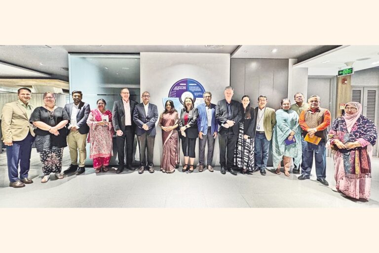 BRACUとレディング大学が教育における国際提携を模索