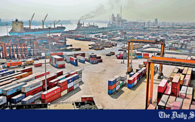 チッタゴン港は完全に停止