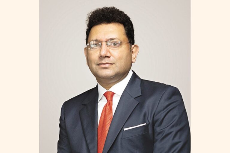 ハッサン・O・ラシッドがEBLに加入