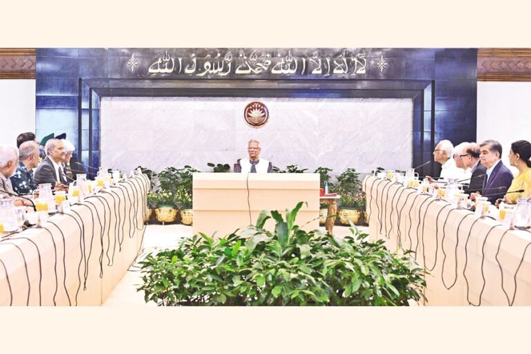 ムハマド・ユヌス主席顧問教授がCAOの諮問委員会の会議を主宰