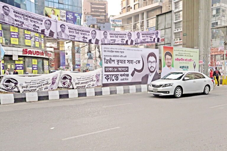 キャンペーン熱が街を席巻