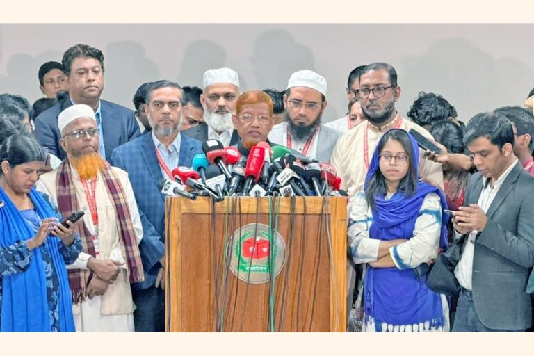 ジャマート主導の連合、選挙委員会に32議席の再集計を要求