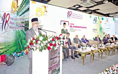 プラスチックのリサイクル、廃棄物管理に重点を置くべきである