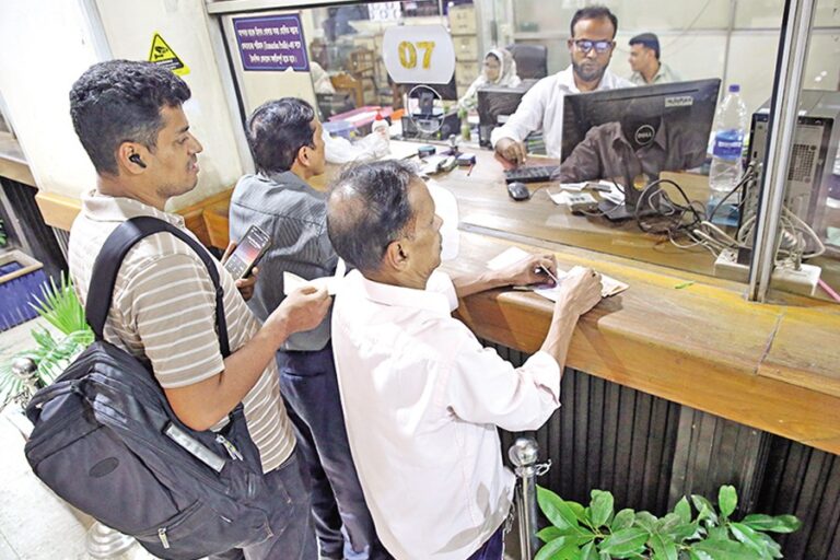 銀行部門改革：新政権の試練