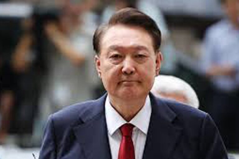 韓国の尹元大統領、終身刑後に謝罪