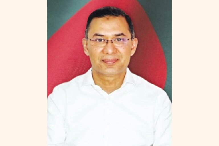 世界中の言語の尊厳を守るために全力を尽くす首相