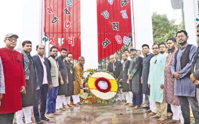 ラクブ、言語運動の殉教者たちに敬意を表す