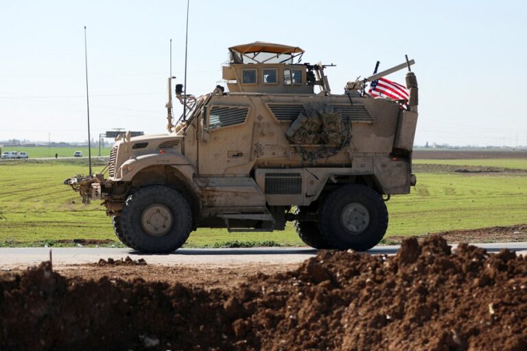 米軍、シリアの主要基地から撤退開始