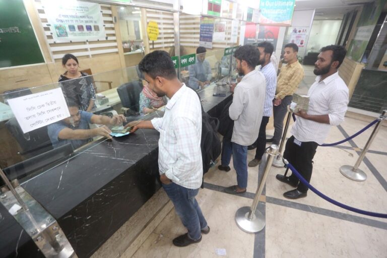 銀行の破られた約束を修復する