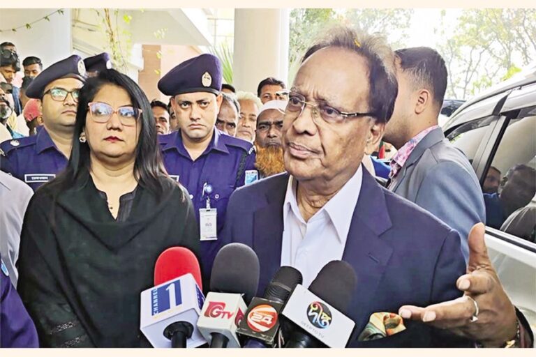 すべての空港と鉄道駅で無料Wi-Fiを利用可能に：電気通信大臣