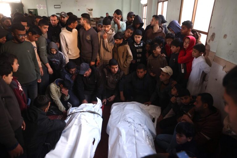 イスラエルの攻撃で少なくとも5人が死亡