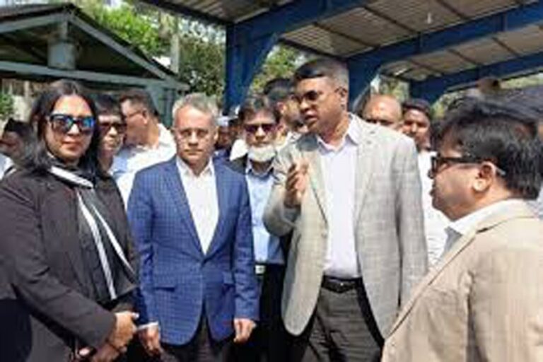 海運大臣、食糧穀物の荷下ろし遅延に対する措置を指示